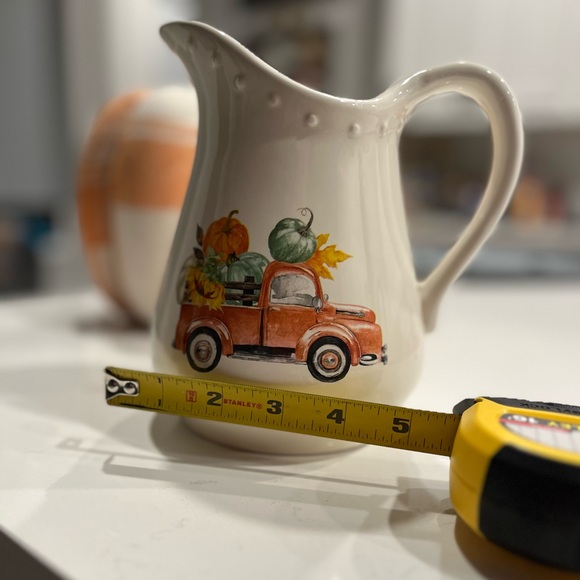 Fall Decor - Picture 4 of 4